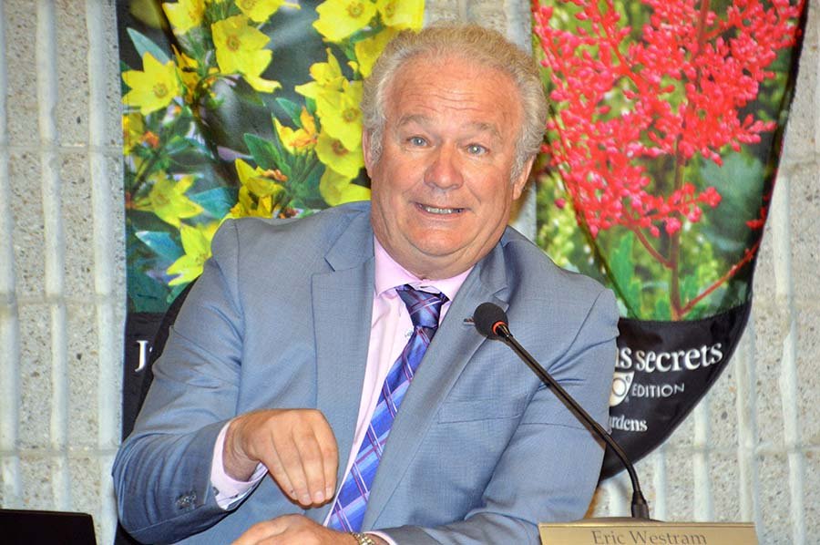 Des Vignobles St. in Rosemère seriously needs fixing, say residents