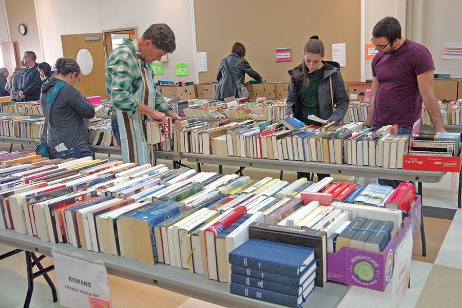 Devoted readers flock to annual Lion’s Club Book Fair
